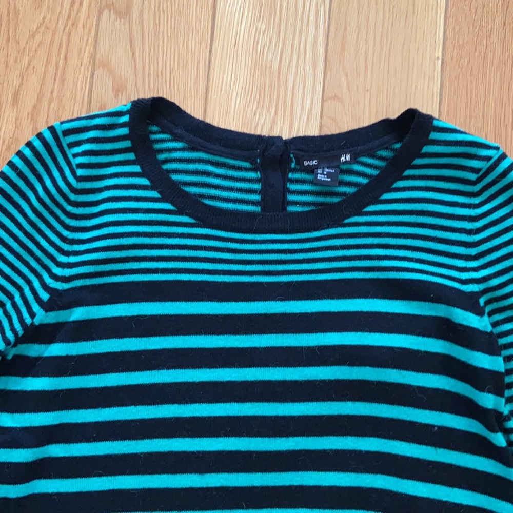 H&M dress - Picture 2 of 10